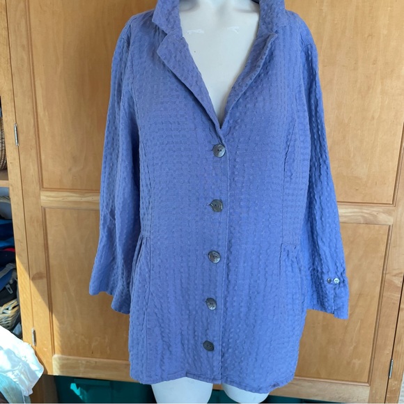 NTCO Nomadic Traders Top - Picture 1 of 2